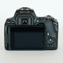 Canon EOS Kiss X10