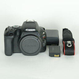 Canon EOS Kiss X9