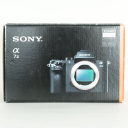 SONY α7 II(ILCE-7M2) SONY α7 II(ILCE-7M2)