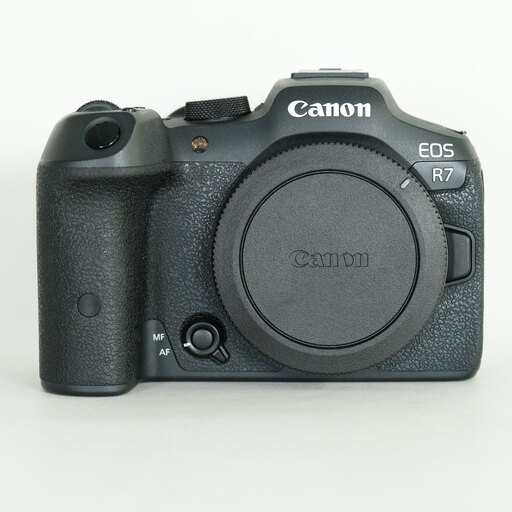 Canon EOS R7