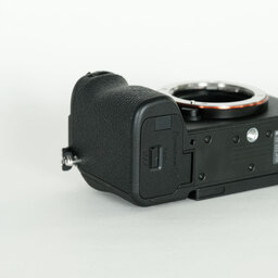 SONY α7C II(ILCE-7CM2) SONY α7C II(ILCE-7CM2)