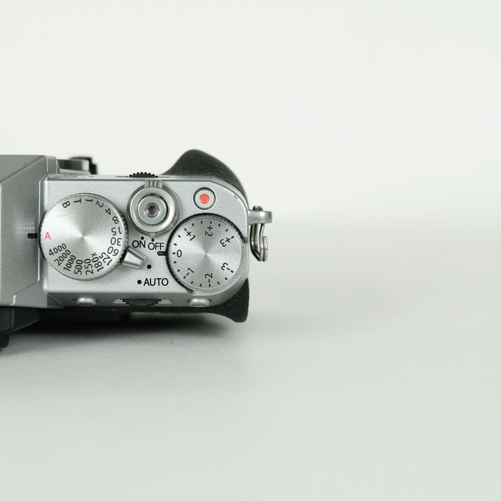 FUJIFILM X-T10 ボディ シルバー