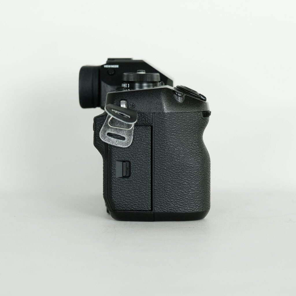 FUJIFILM X-H1 FUJIFILM X-H1
