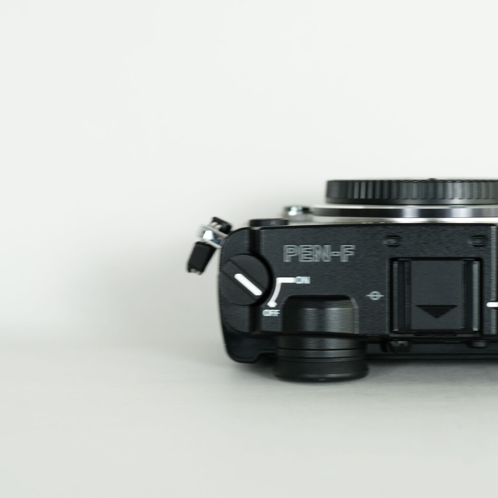 OLYMPUS PEN-F OLYMPUS PEN-F
