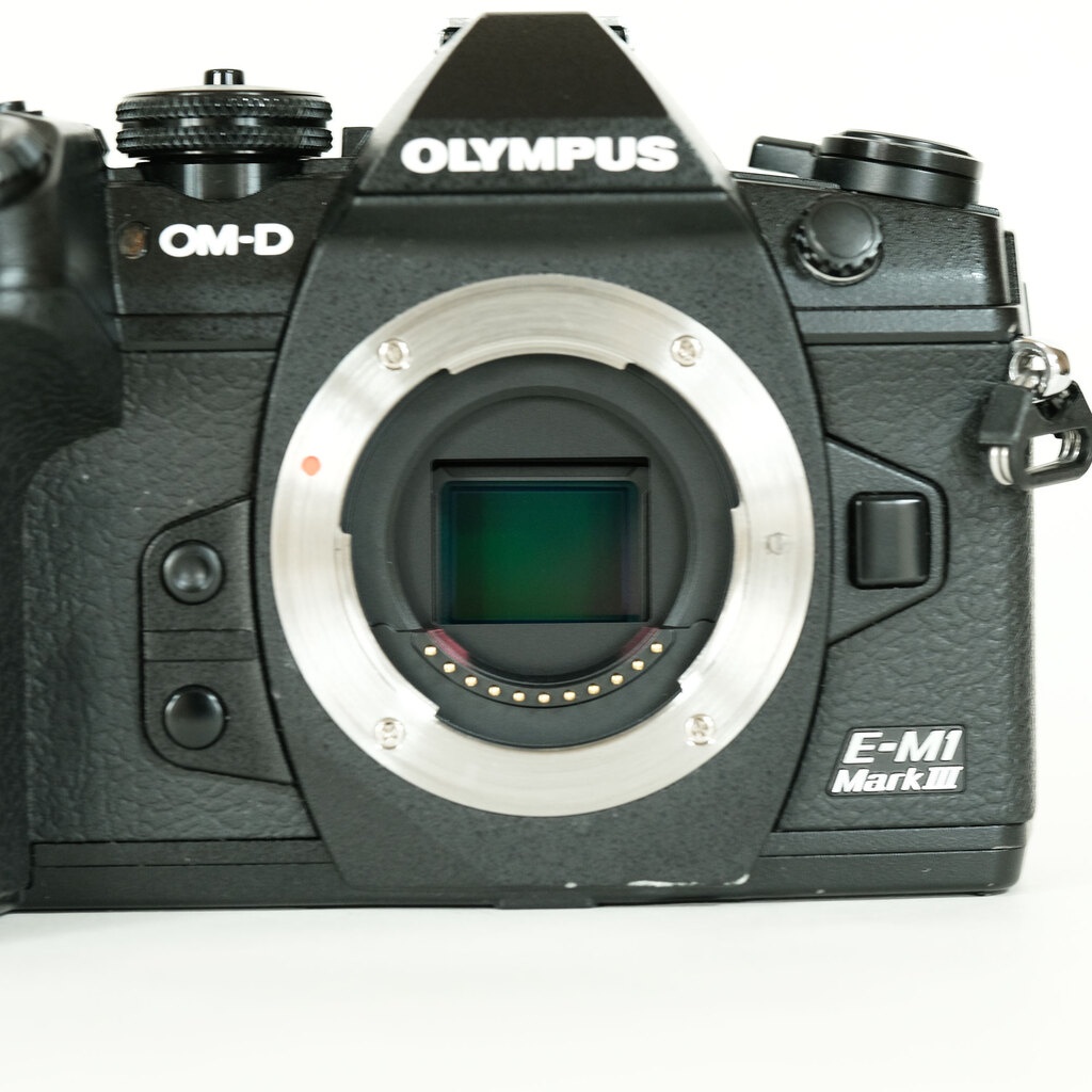 OLYMPUS OM-D E M1 mark Ⅲボディ & 純正レンズ