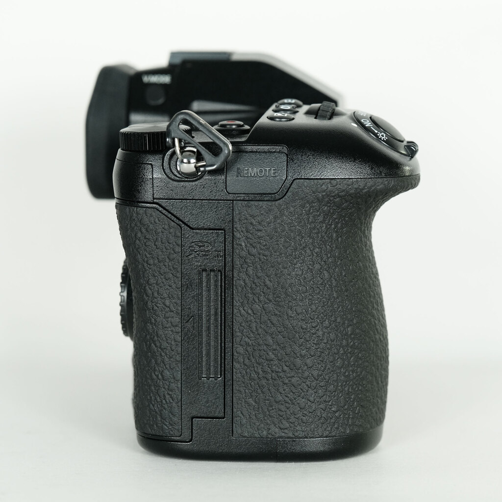 Panasonic LUMIX DC-G9 PRO