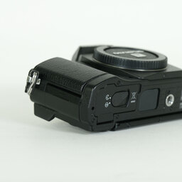 OLYMPUS OM-D E-M5 ボディ ブラック