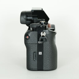 SONY α7（ILCE-7）