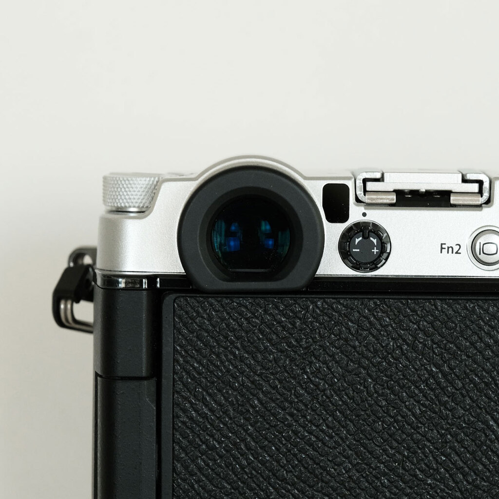 OLYMPUS PEN-F OLYMPUS PEN-F