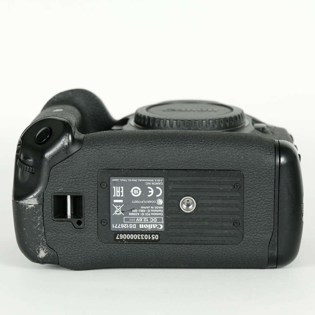 Canon EOS-1D X Mark III