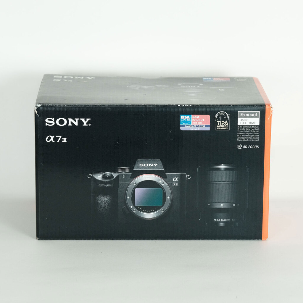 SONY α7 III(ILCE-7M3) SONY α7 III(ILCE-7M3)