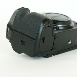 FUJIFILM X-H2S FUJIFILM X-H2S
