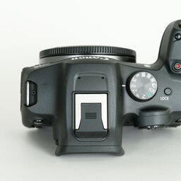 Canon EOS R7 Canon EOS R7