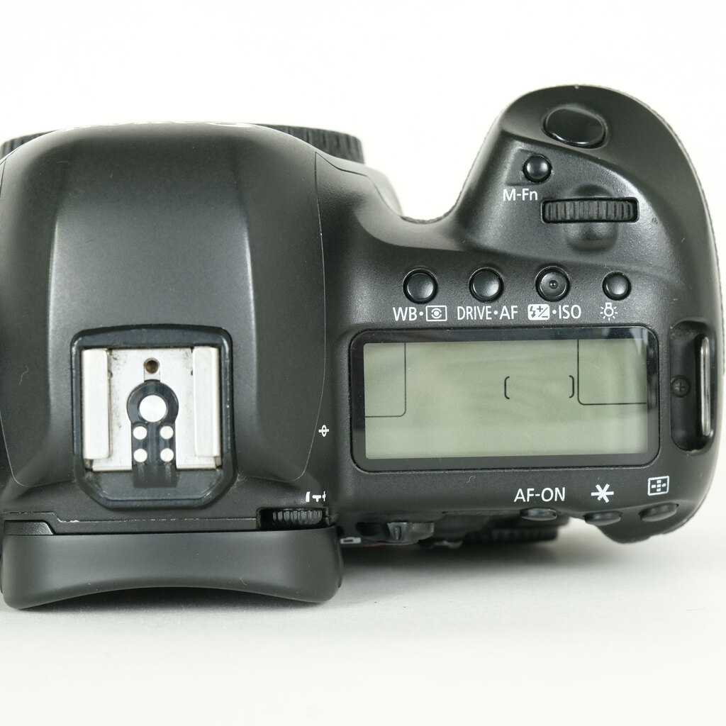 Canon EOS 5D Mark IV
