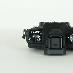 OLYMPUS OM-D E-M10 Mark III OLYMPUS OM-D E-M10 Mark III