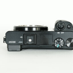 SONY α6100（ILCE-6100）