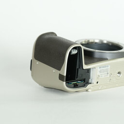 Canon EOS RP ボディ ゴールド Canon EOS RP ボディ ゴールド