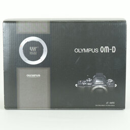 OLYMPUS OM-D E-M5 ボディ ブラック