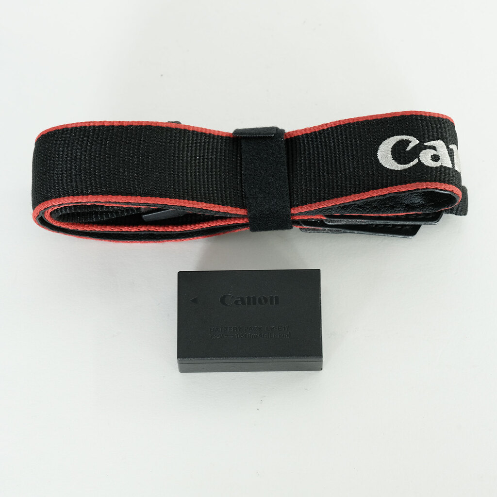 Canon EOS RP Canon EOS RP