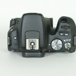 Canon EOS Kiss X9