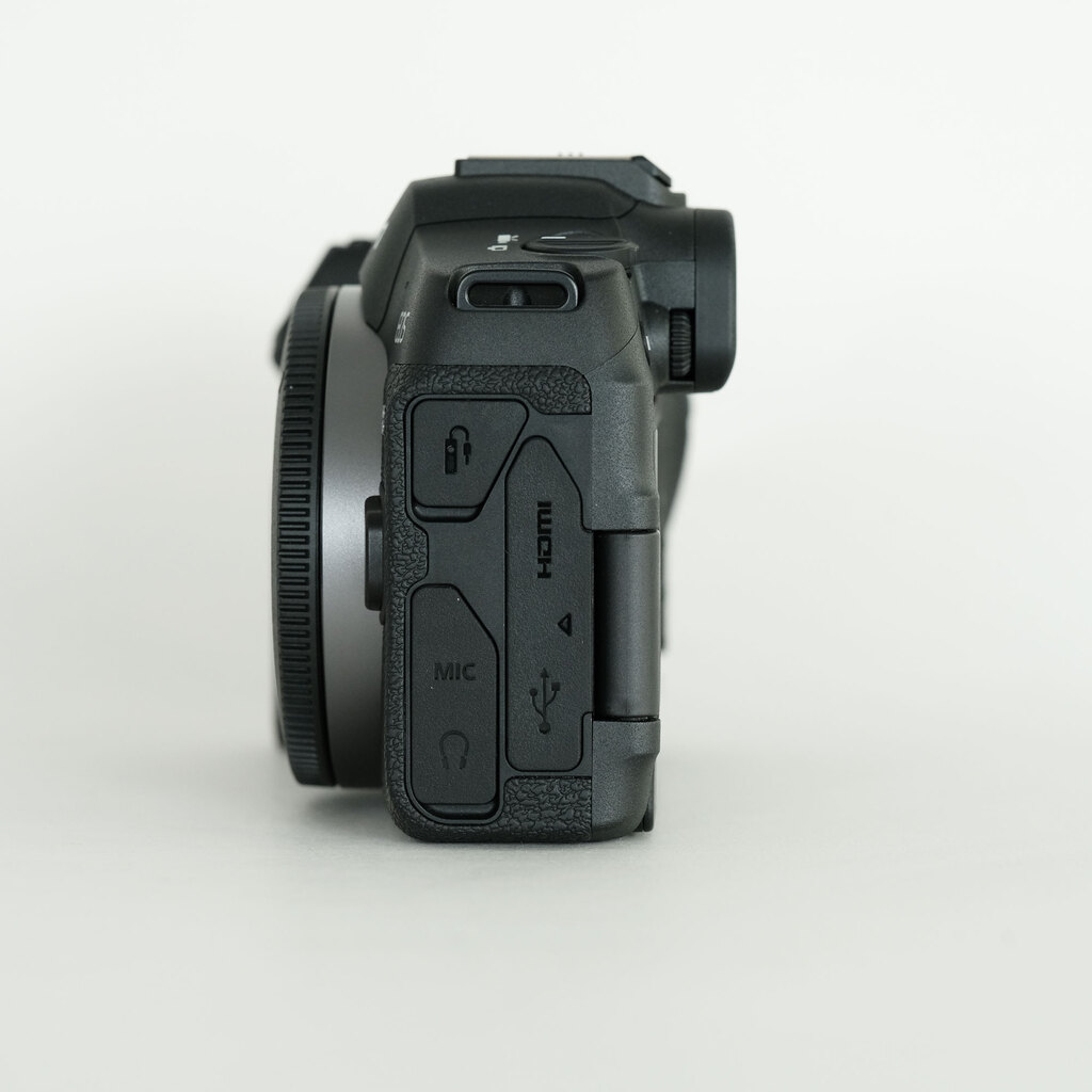 Canon EOS R8の出品 | ONE SCENE（ワンシーン）