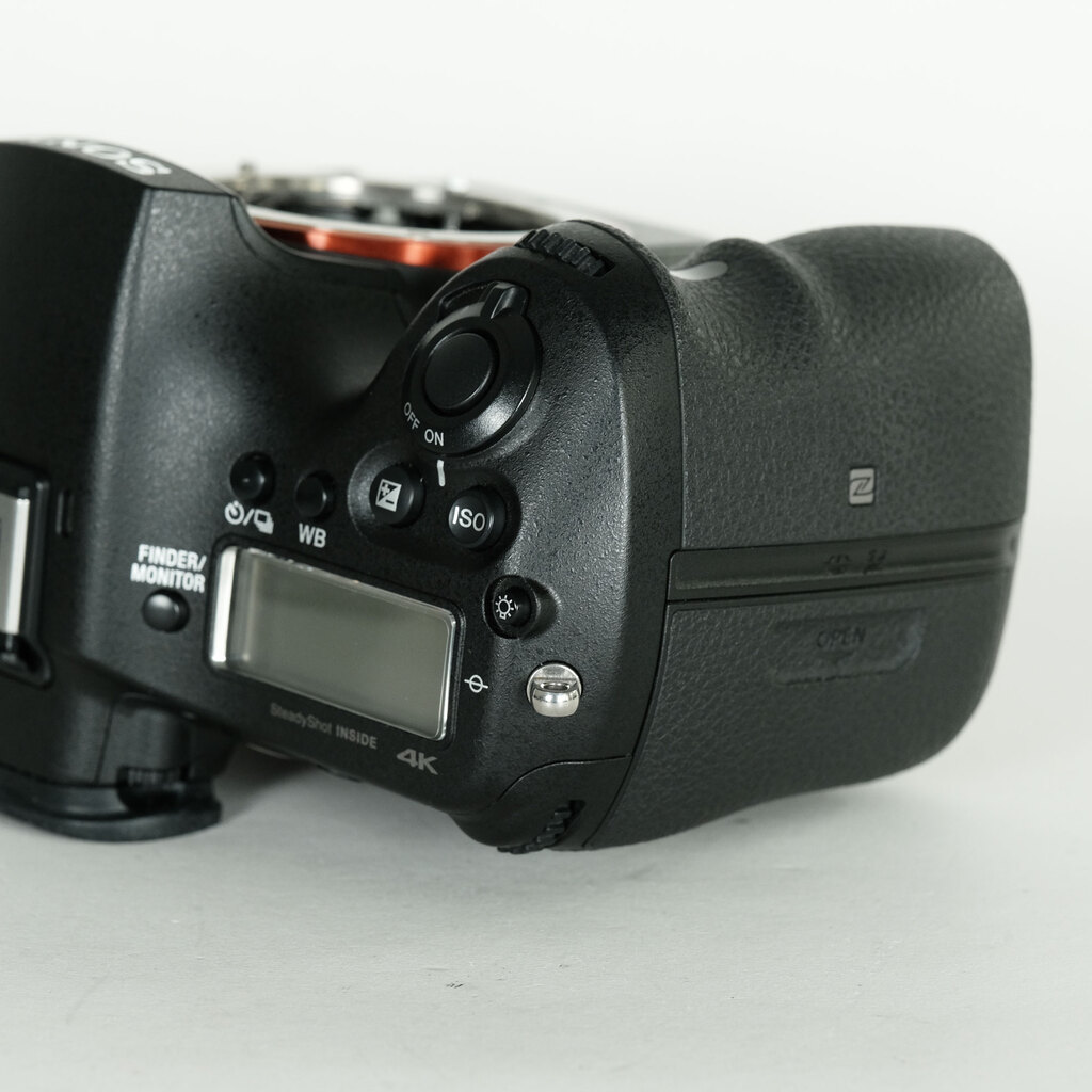 SONY α99II(ILCA-99M2) SONY α99II(ILCA-99M2)