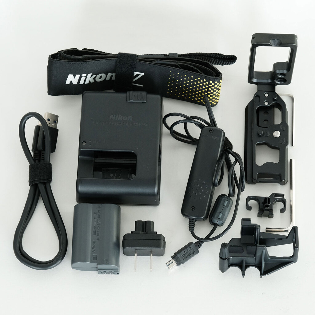 Nikon Z5 Nikon Z5