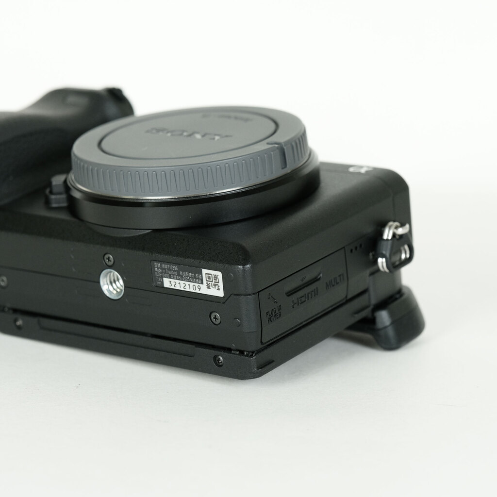 SONY α6400(ILCE-6400) SONY α6400(ILCE-6400)