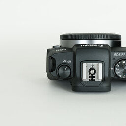 Canon EOS RP Canon EOS RP