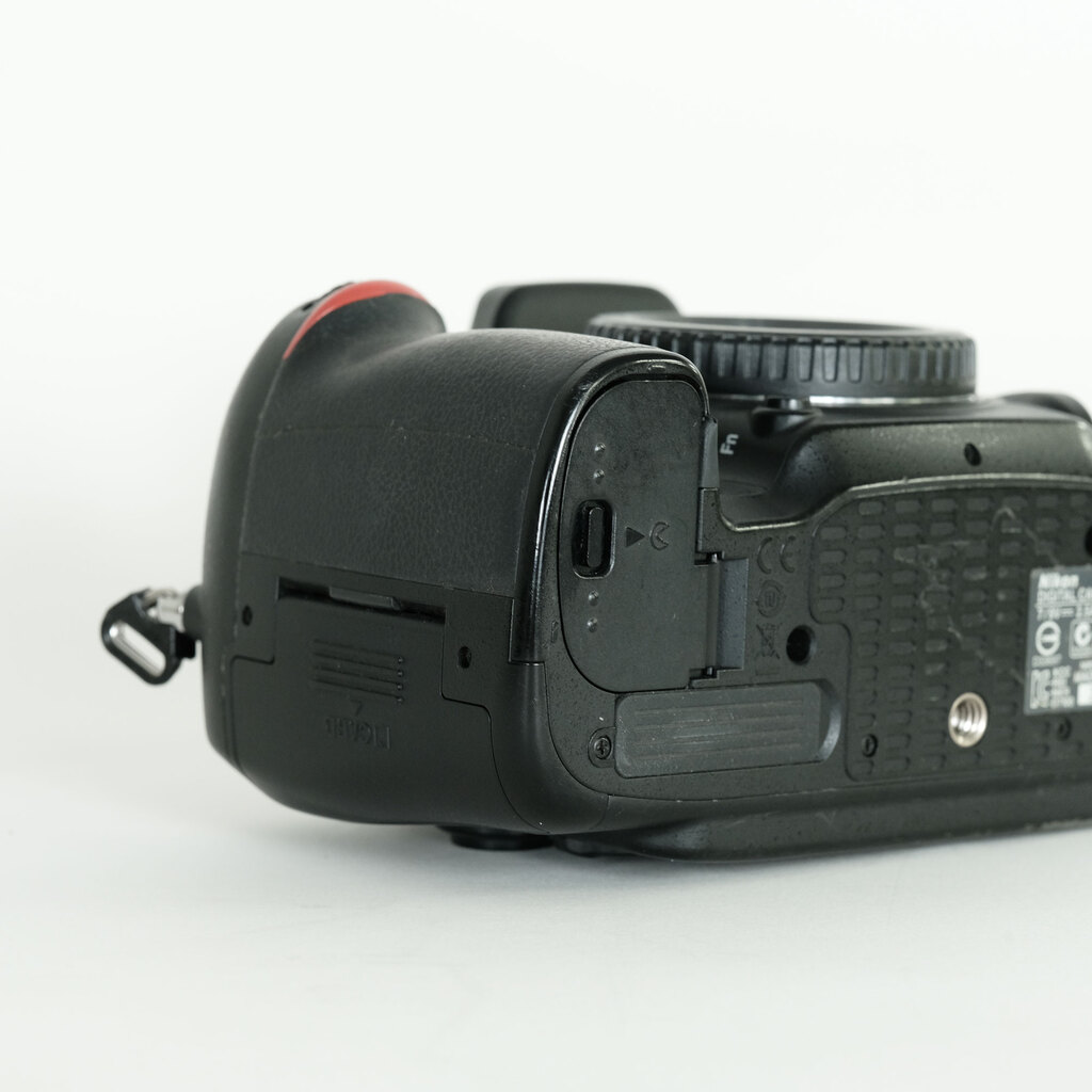 Nikon D7100 Nikon D7100