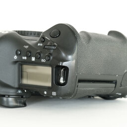 Canon EOS-1D X Mark II Canon EOS-1D X Mark II