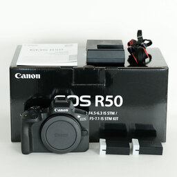 Canon EOS R50 Canon EOS R50