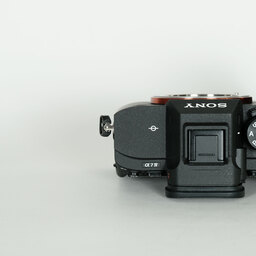 SONY α7 IV(ILCE-7M4) SONY α7 IV(ILCE-7M4)