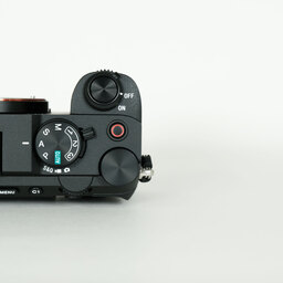 SONY α7C II(ILCE-7CM2) SONY α7C II(ILCE-7CM2)