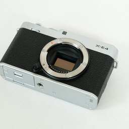 FUJIFILM X-E4 FUJIFILM X-E4