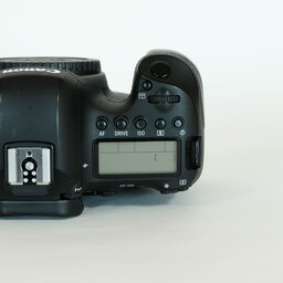 Canon EOS 6D Mark II Canon EOS 6D Mark II