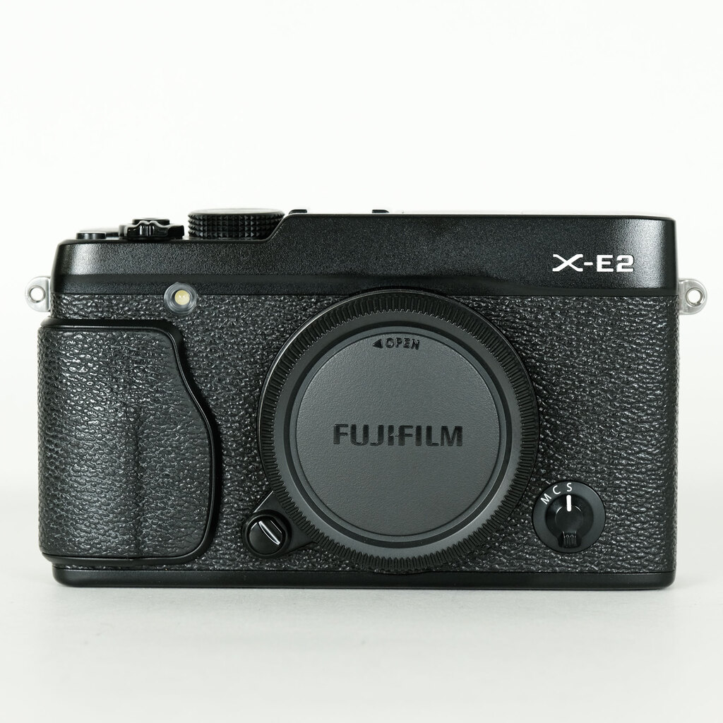 FUJIFILM X-E2 FUJIFILM X-E2