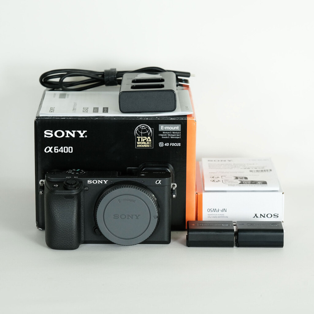 SONY α6400(ILCE-6400) SONY α6400(ILCE-6400)