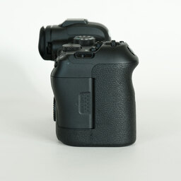 Canon EOS R6 Canon EOS R6