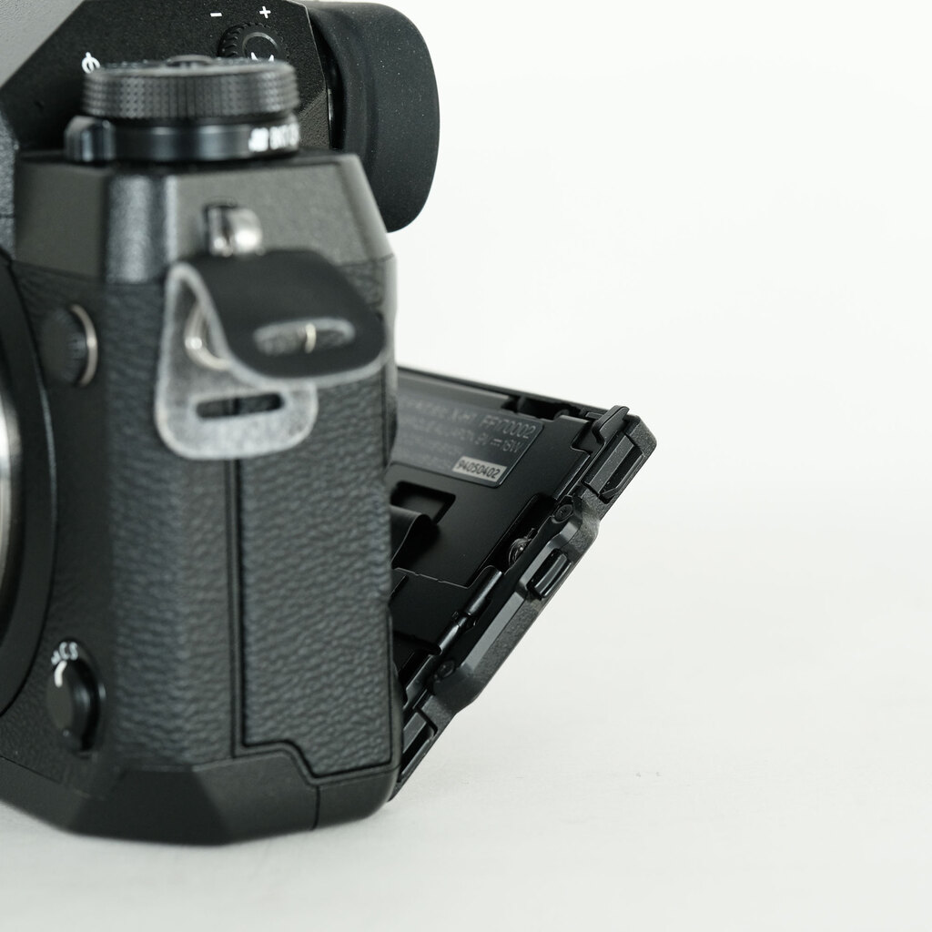 FUJIFILM X-H1 FUJIFILM X-H1