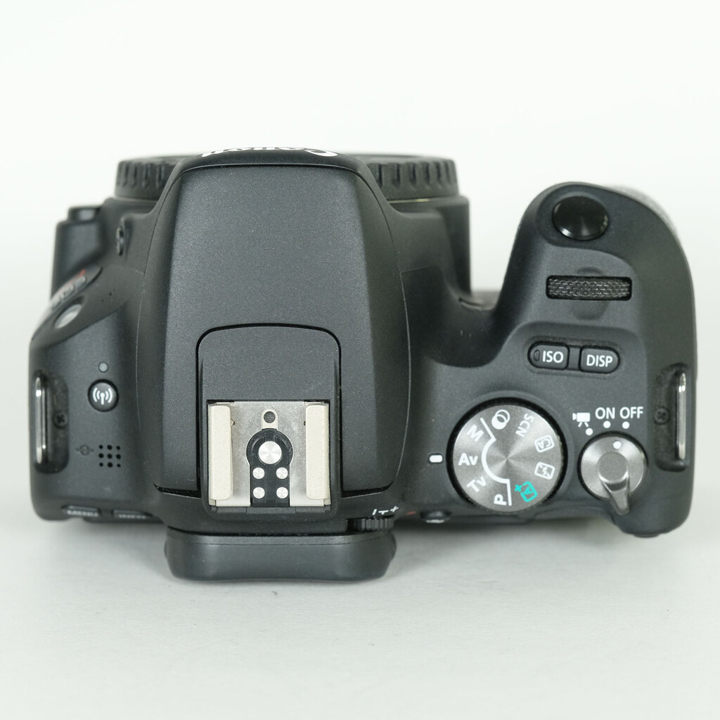 Canon EOS Kiss X9