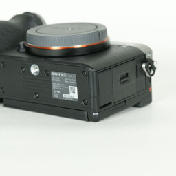 SONY α7C II(ILCE-7CM2) SONY α7C II(ILCE-7CM2)