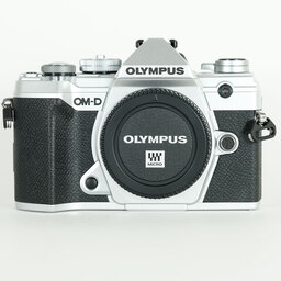 OLYMPUS OM-D E-M5 Mark III OLYMPUS OM-D E-M5 Mark III