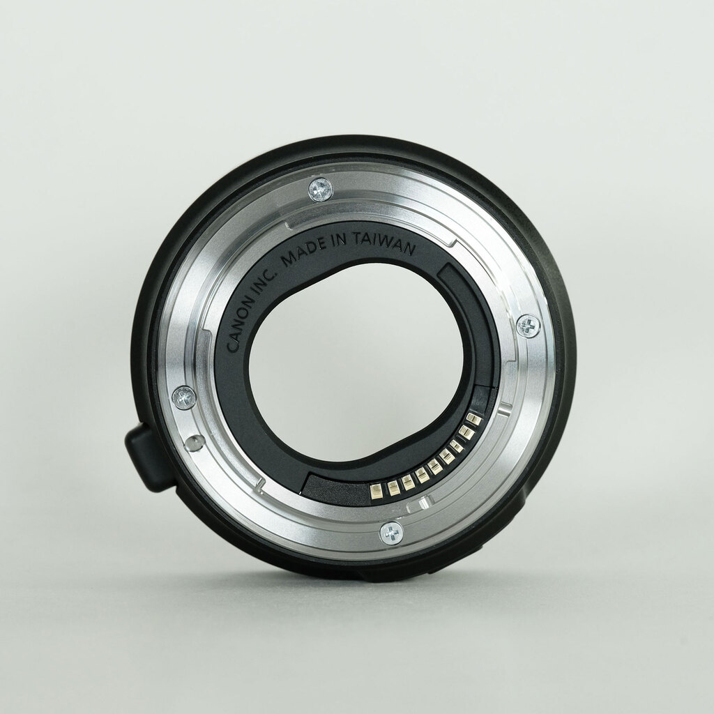 Canon EOS M5 Canon EOS M5