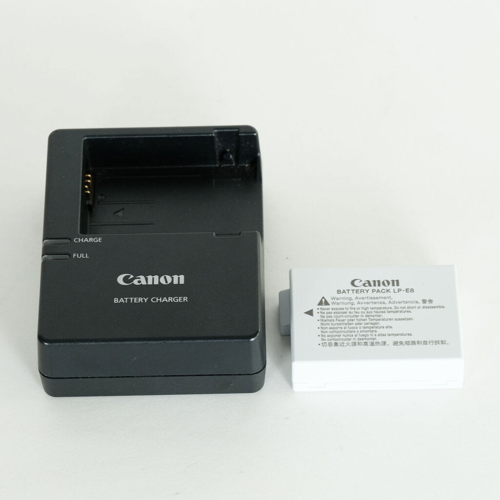 【ややジャンク】Canon EOS Kiss X4 本体 Amazon.com : Canon EOS Kiss X4 with EF-S 18-55mm