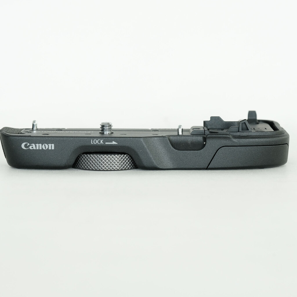 Canon EOS R8 Canon EOS R8