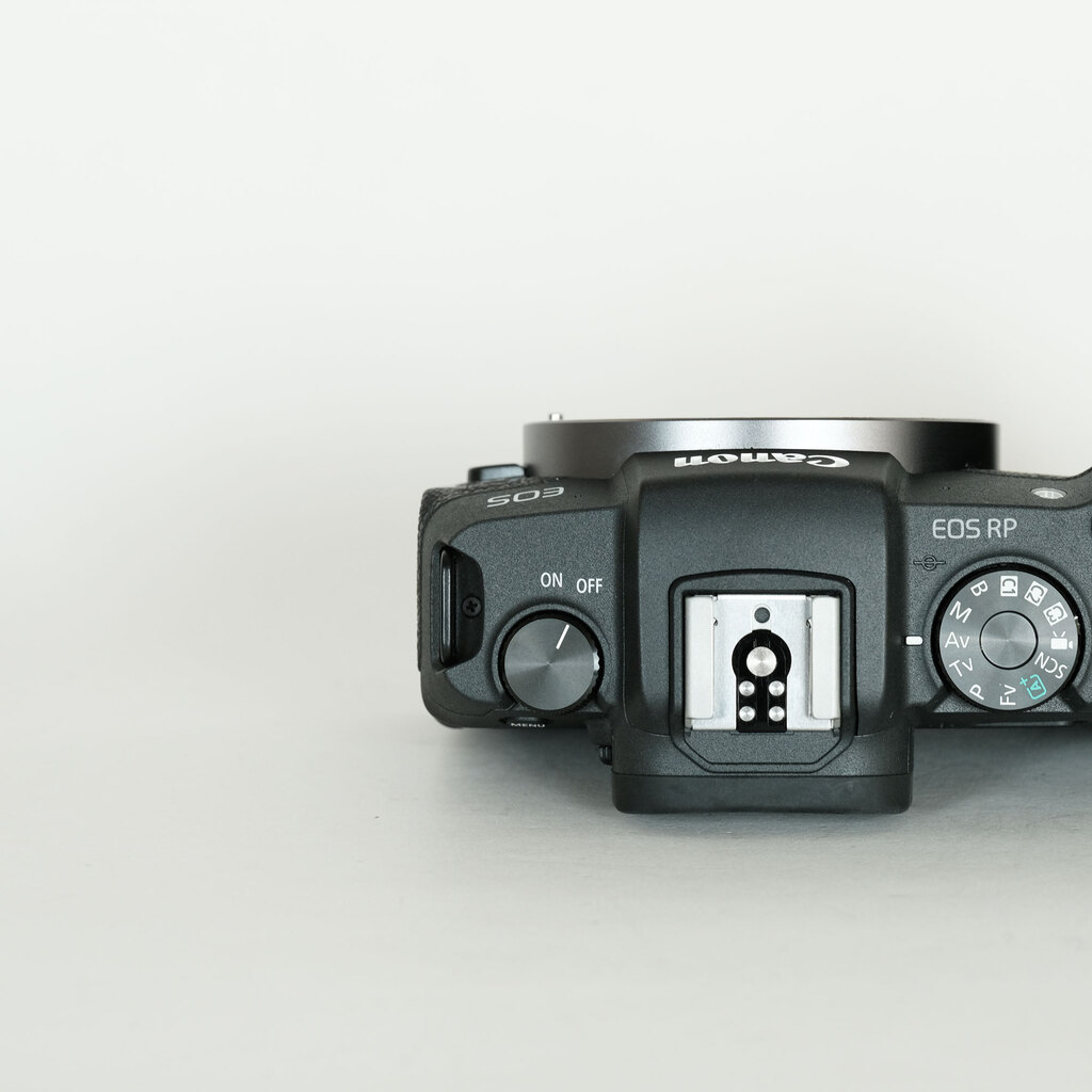 Canon EOS RP Canon EOS RP