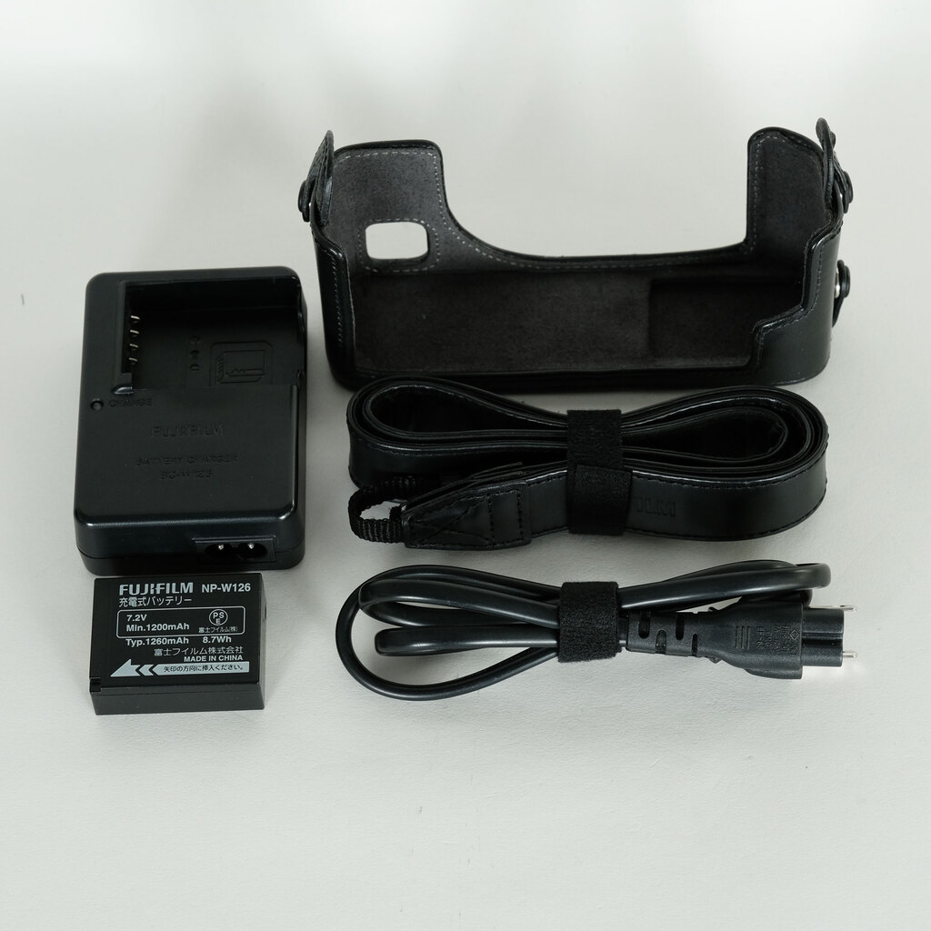 FUJIFILM X-Pro2 FUJIFILM X-Pro2