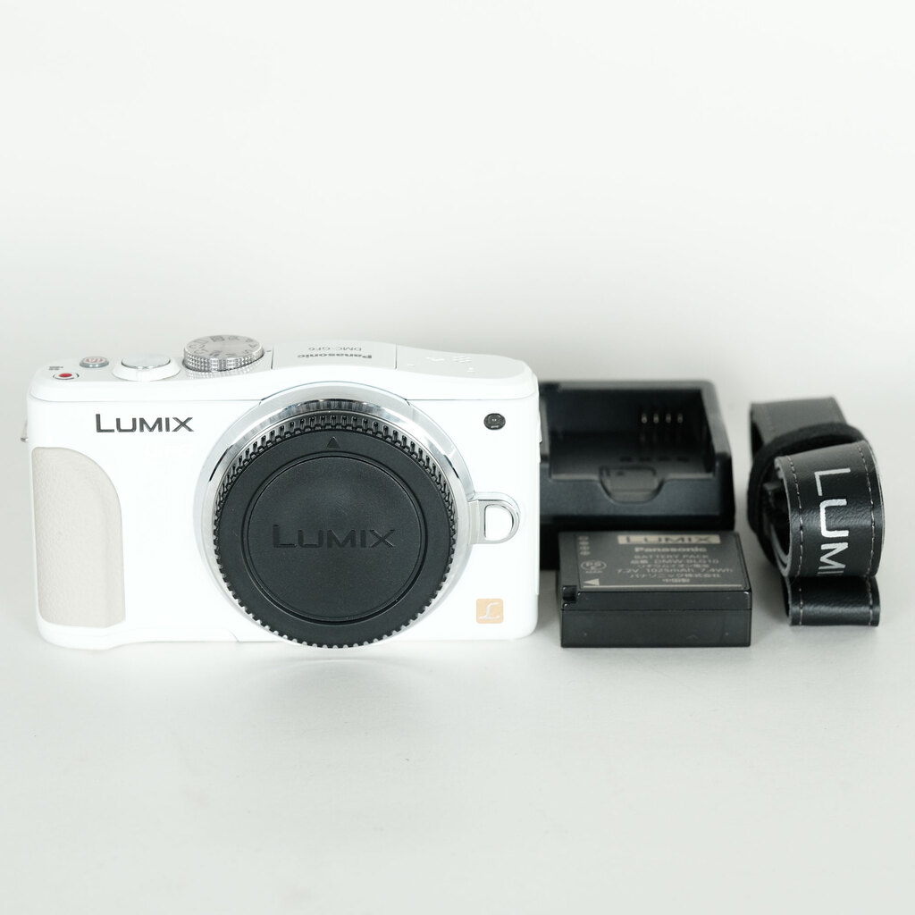 ジャンク Panasonic デジタルカメラ DMC-GF6 ホワイト LUMIX 【中古】Panasonic パナソニック DMC-GF6 ホワイト + G