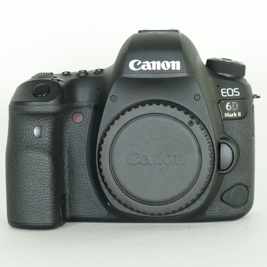 Canon EOS 6D Mark II